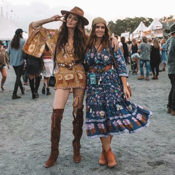 SOLD OUT Boho Gypsy Floral Short Kimono Robe Wrap Top - Picture 5 of 8